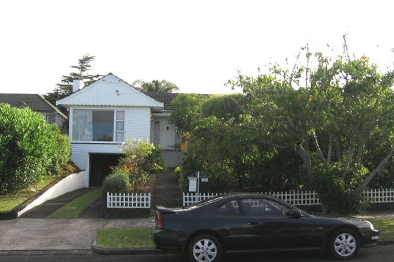 Photo of property in 16 Appleyard Crescent, Meadowbank, Auckland, 1072