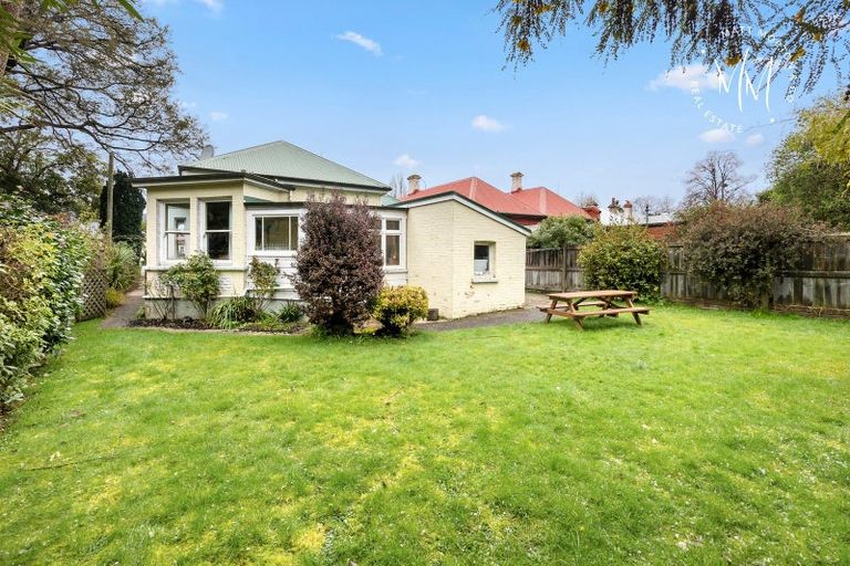Photo of property in 1073 George Street, North Dunedin, Dunedin, 9016