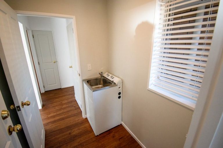 Photo of property in 2/18 Kirsten Place, Parklands, Christchurch, 8083