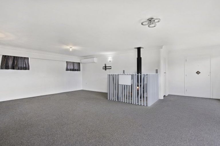 Photo of property in 54 Read Street, Levin, 5510