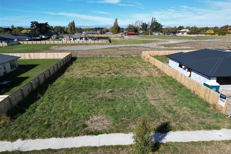 Photo of property in 7 Salkeld Place, Woodend, 7610