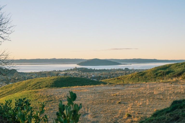 Photo of property in 10 Manawa Road, Lynmore, Rotorua, 3076