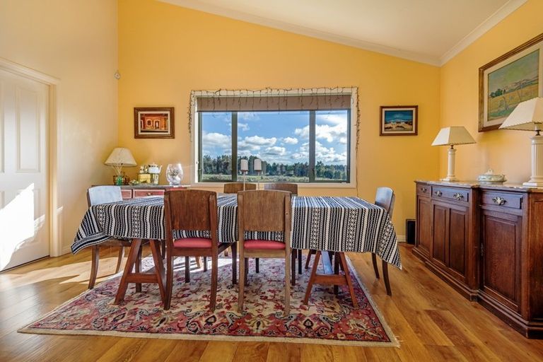 Photo of property in 17 Angus Lane, Tokomaru, Palmerston North, 4474