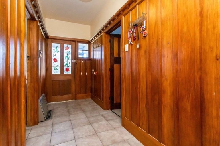 Photo of property in 1 Highfield Avenue, Dunsandel, 7682