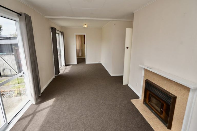 Photo of property in 25 Manchester Street, Takaro, Palmerston North, 4412