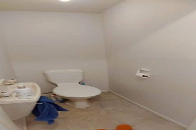 Photo of property in 68 Stapleford Crescent, Browns Bay, Auckland, 0630