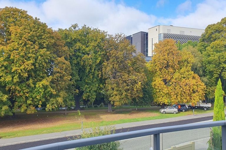 Photo of property in 12/245 Montreal Street, Christchurch Central, Christchurch, 8013