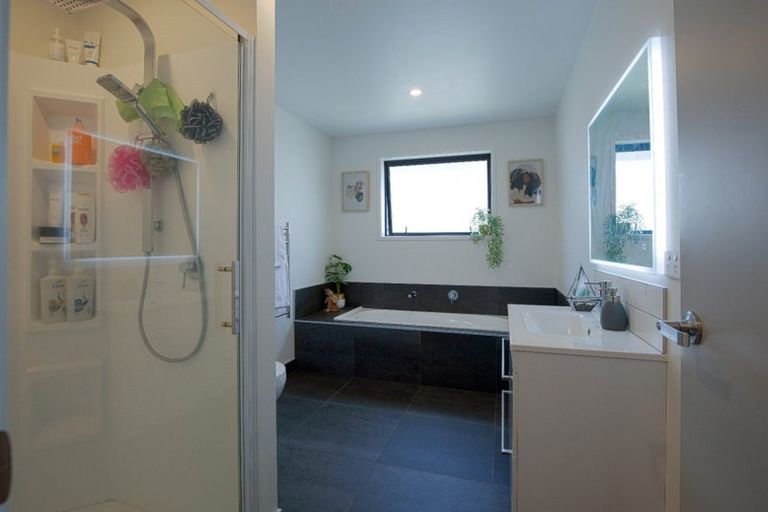 Photo of property in 1 Fetter Lane, Paerata, 2124