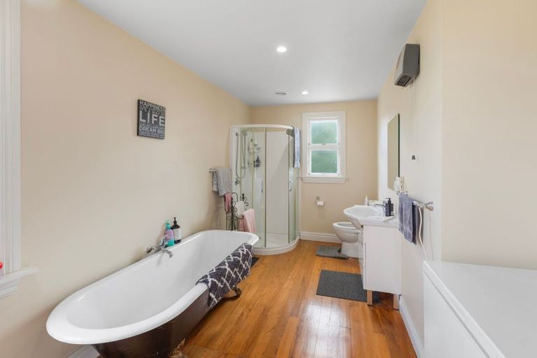 Photo of property in 36 Railway Esplanade, East Gore, Gore, 9710