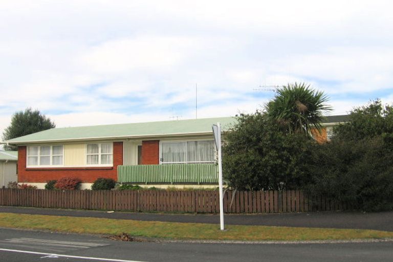 Photo of property in 17 English Street, St Andrews, Hamilton, 3200