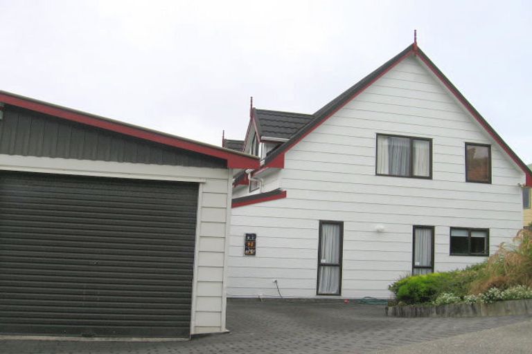 Photo of property in 92 Kanpur Road, Broadmeadows, Wellington, 6035