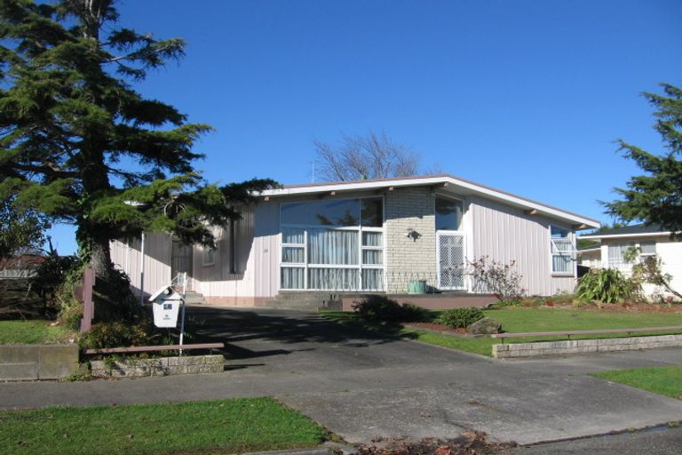 Photo of property in 26 Holdsworth Avenue, Milson, Palmerston North, 4414