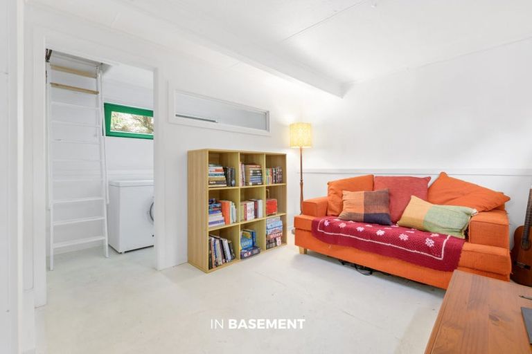 Photo of property in 50 Cambridge Road, Hillcrest, Hamilton, 3216