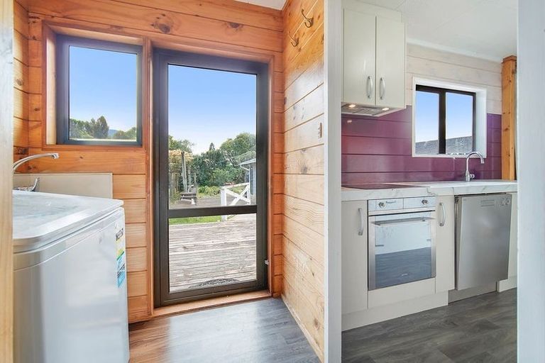 Photo of property in 7 Kaipara Portage Road, Riverhead, 0820