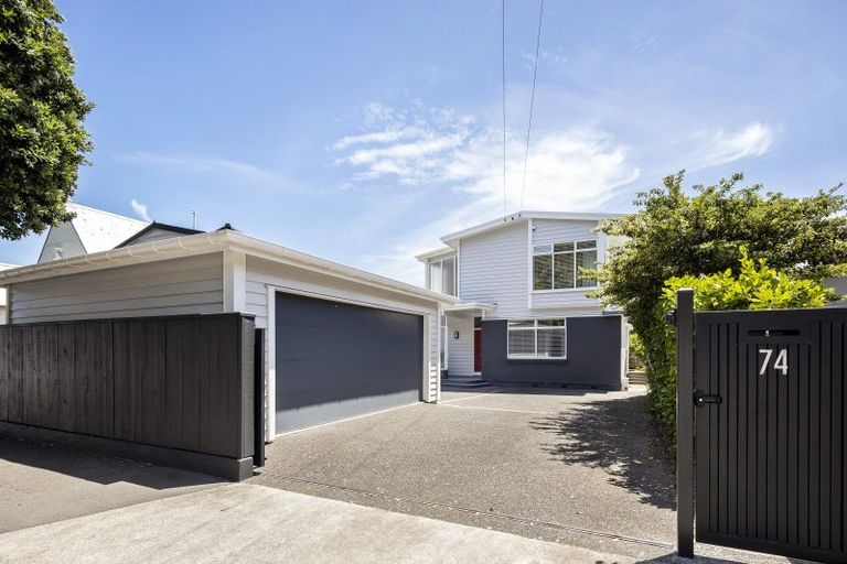Photo of property in 74 Oroua Street, Eastbourne, Lower Hutt, 5013