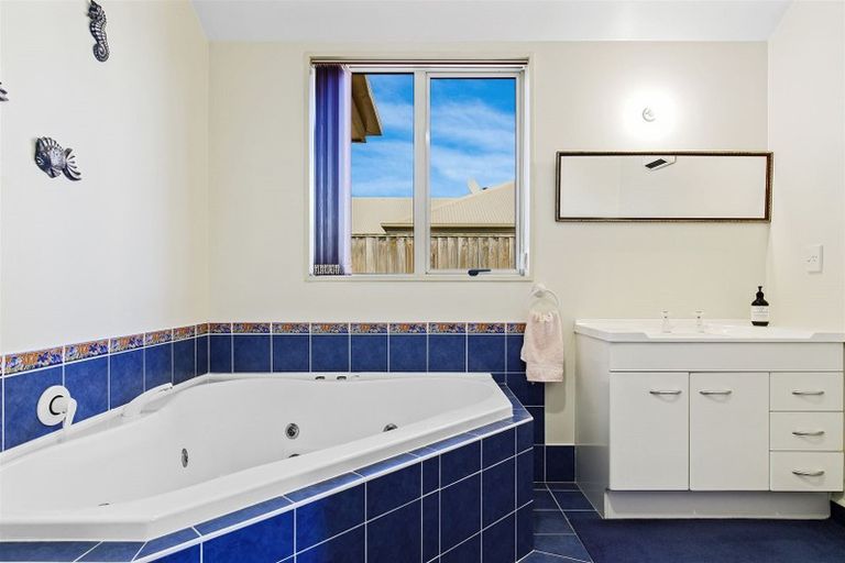 Photo of property in 26 Glencullen Drive, Casebrook, Christchurch, 8051