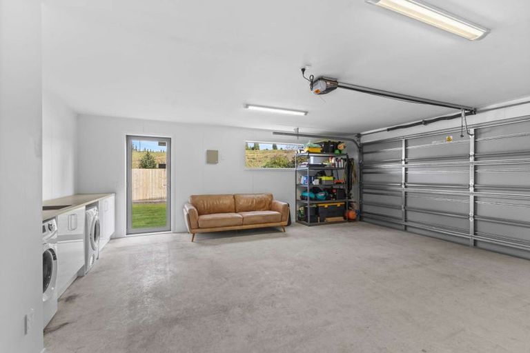 Photo of property in 13a Heta Road, Highlands Park, New Plymouth, 4312