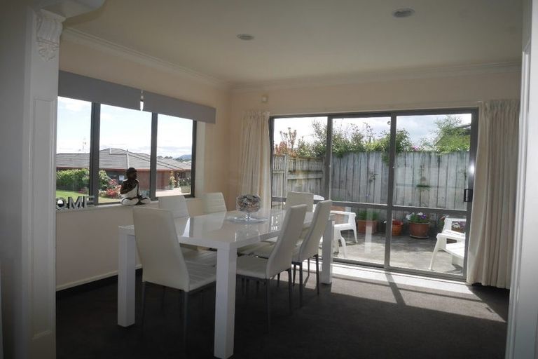 Photo of property in 151 Realm Drive, Paraparaumu, 5032