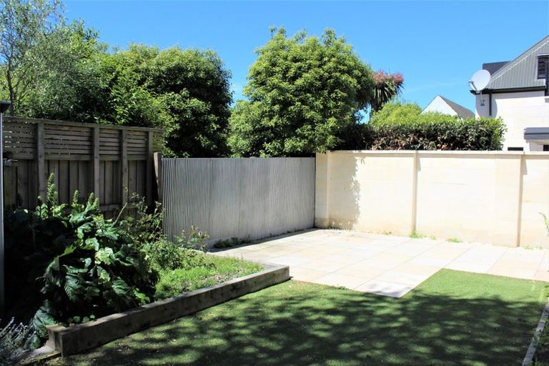 Photo of property in 67a Saint Albans Street, Saint Albans, Christchurch, 8014