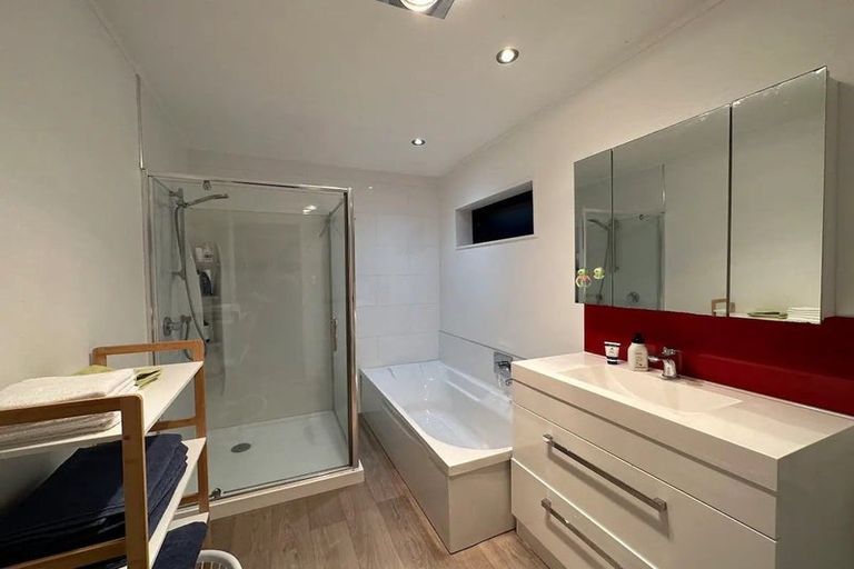 Photo of property in 21 Cochrane Avenue, Arkles Bay, Whangaparaoa, 0932