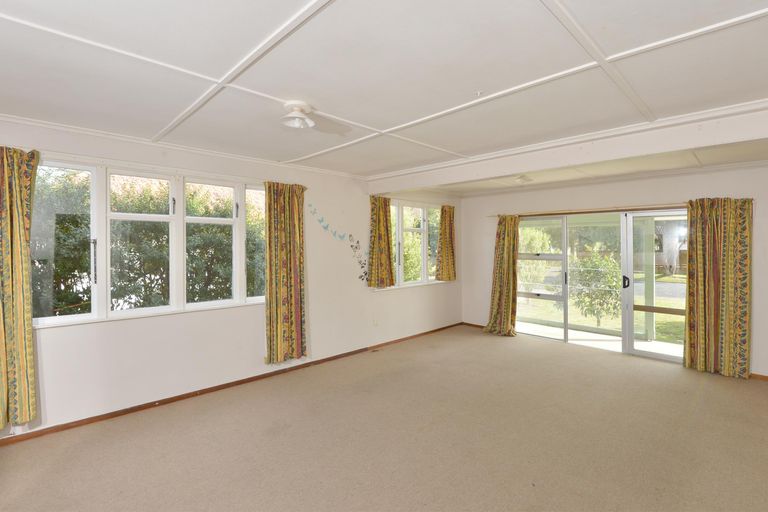 Photo of property in 49 Third Avenue, Avenues, Whangarei, 0110