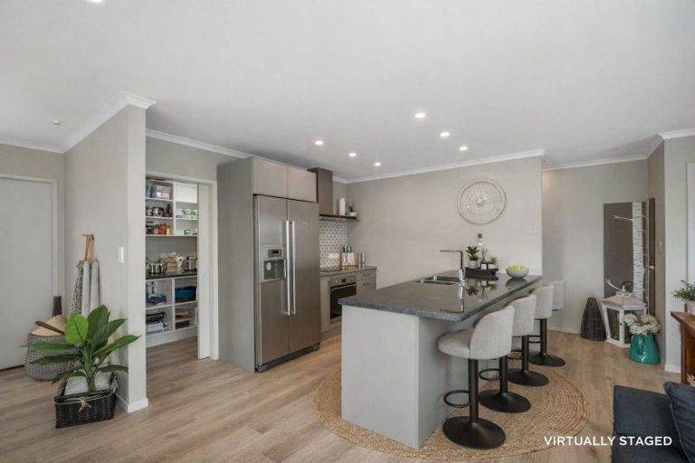 Photo of property in 14 Centaine Way, Papamoa Beach, Papamoa, 3118