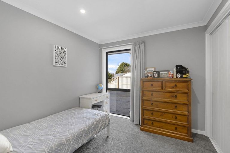 Photo of property in 24 King Street, Coalgate, 7673