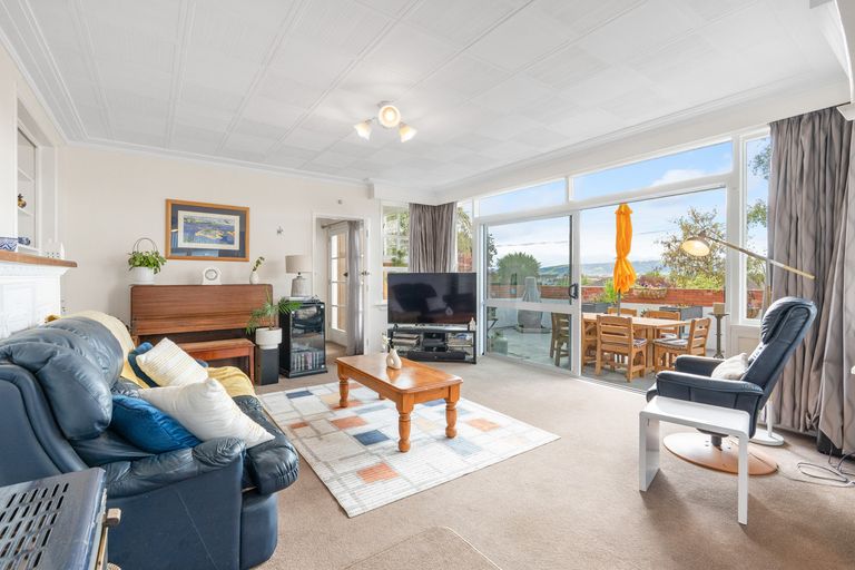 Photo of property in 52 Gladstone Road North, Mosgiel, 9024