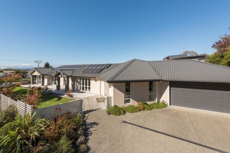 Photo of property in 1 Higgs Road, Mapua, 7005