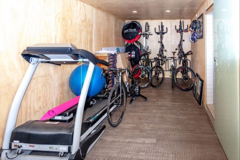 Photo of property in 111 Brunton Crescent, Thames, 3500