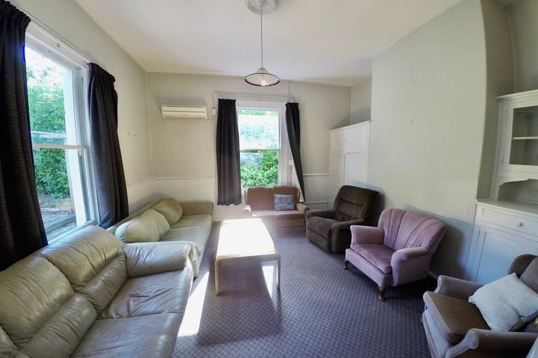 Photo of property in 32 Park Street, North Dunedin, Dunedin, 9016