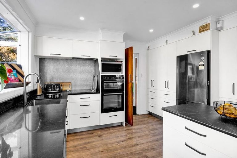 Photo of property in 23 Campbell Street, Hawera, 4610