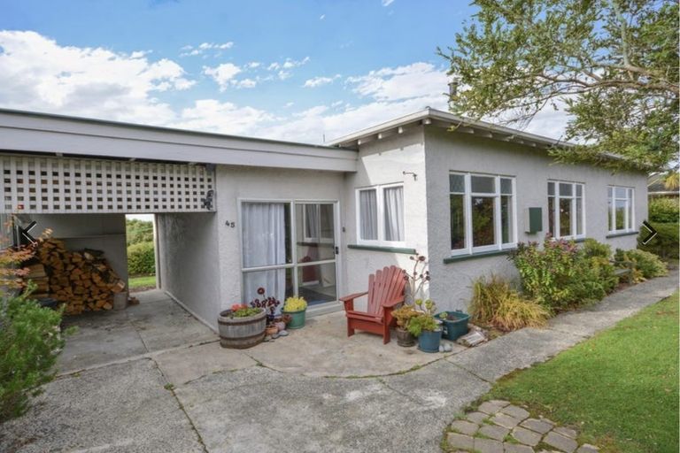 Photo of property in 45 Glendevon Place, Vauxhall, Dunedin, 9013