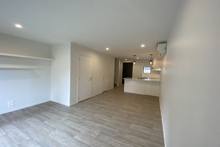 Photo of property in 12/694 Whangaparaoa Road, Stanmore Bay, Whangaparaoa, 0932