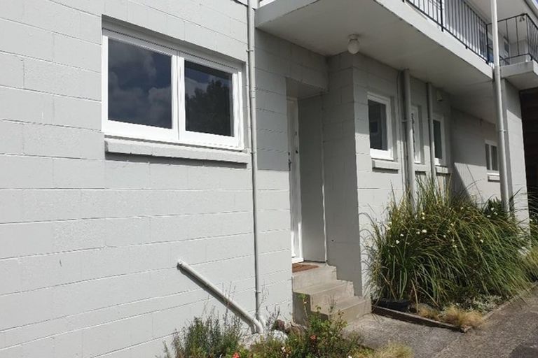 Photo of property in 1/7 Owens Road, Devonport, Auckland, 0624