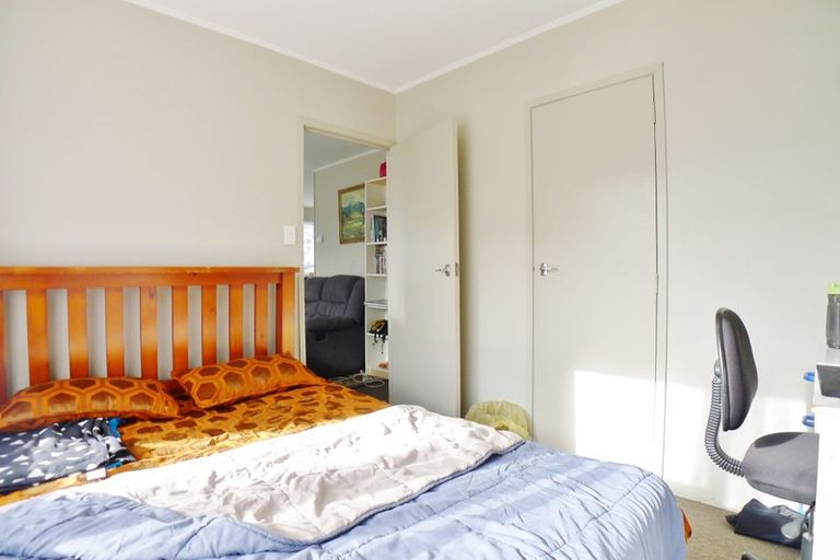 Photo of property in 4173 Great North Road, Glen Eden, Auckland, 0602