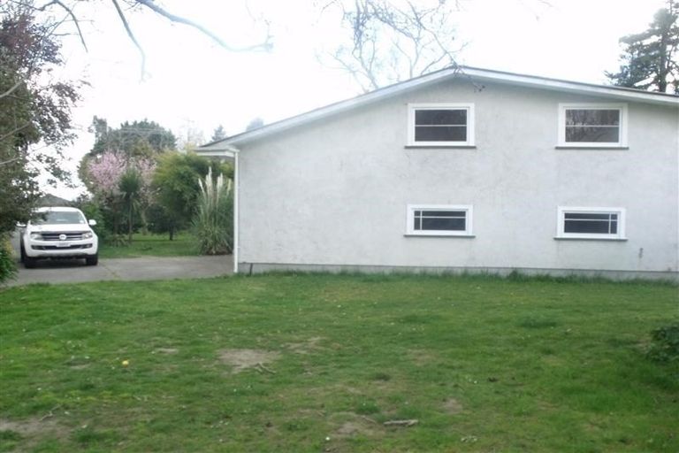 Photo of property in 81 Saint Andrews Road, Havelock North, 4130