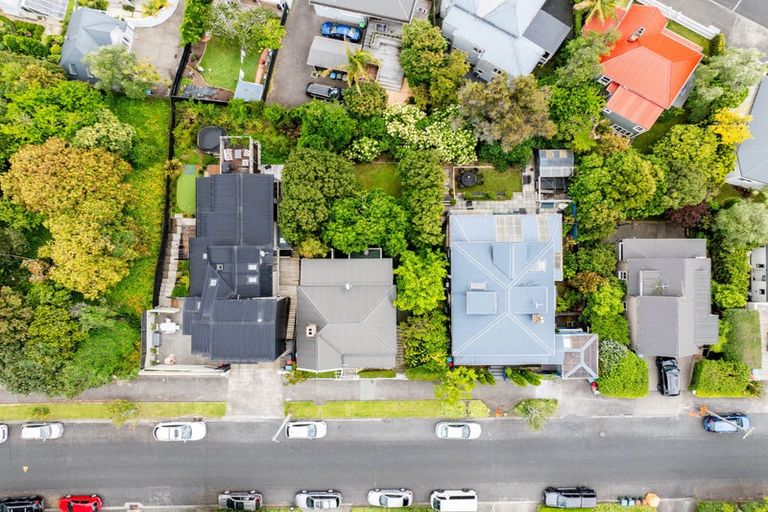 Photo of property in 104 Bassett Road, Remuera, Auckland, 1050