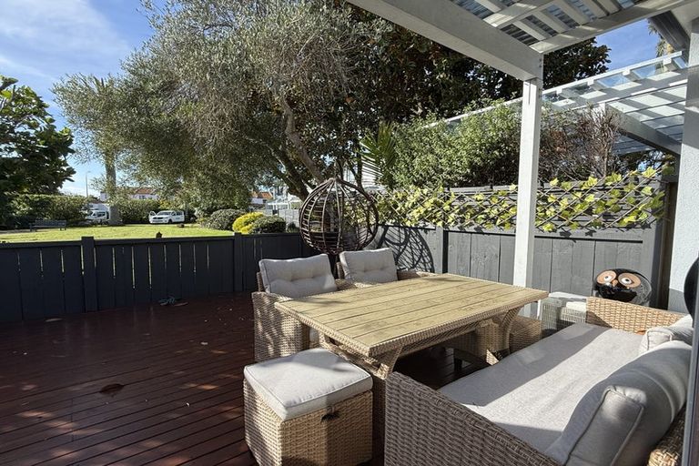 Photo of property in 116/2 Armoy Drive, East Tamaki, Auckland, 2016