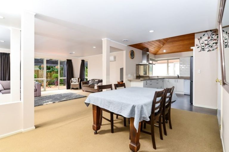 Photo of property in 24 Bouverie Crescent, Flagstaff, Hamilton, 3210