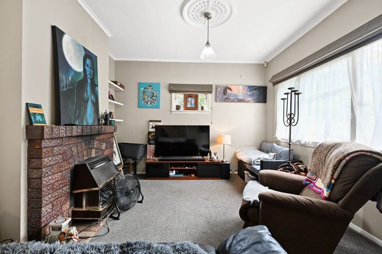 Photo of property in 25 Banbury Crescent, Fairfield, Hamilton, 3214