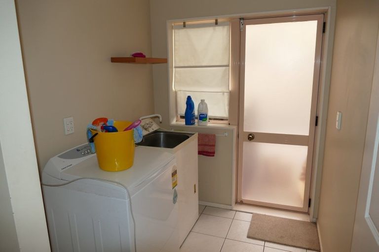 Photo of property in 52 Meadowland Drive, Somerville, Auckland, 2014