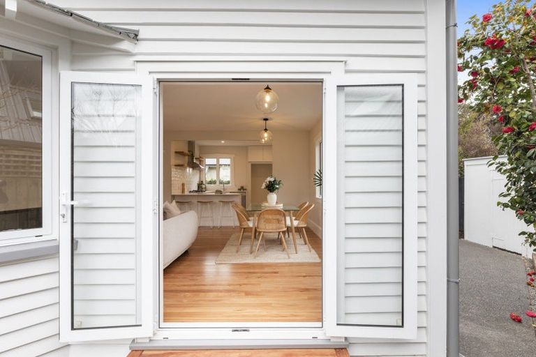 Photo of property in 13 Idris Road, Fendalton, Christchurch, 8052