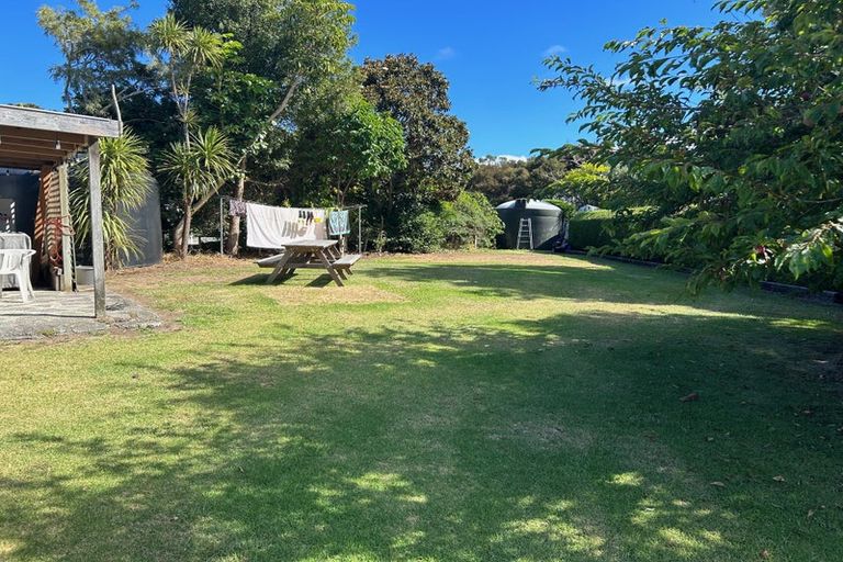 Photo of property in 9 Kakariki Road, Ngunguru, Whangarei, 0173