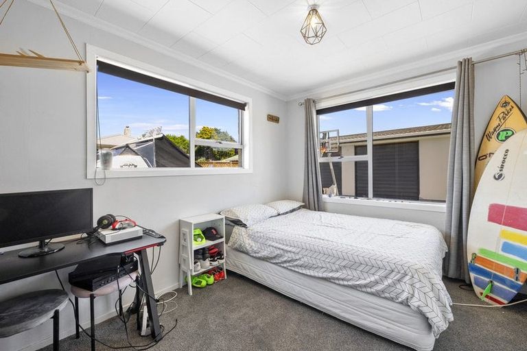 Photo of property in 31 Hutchins Street, Waitara, 4320