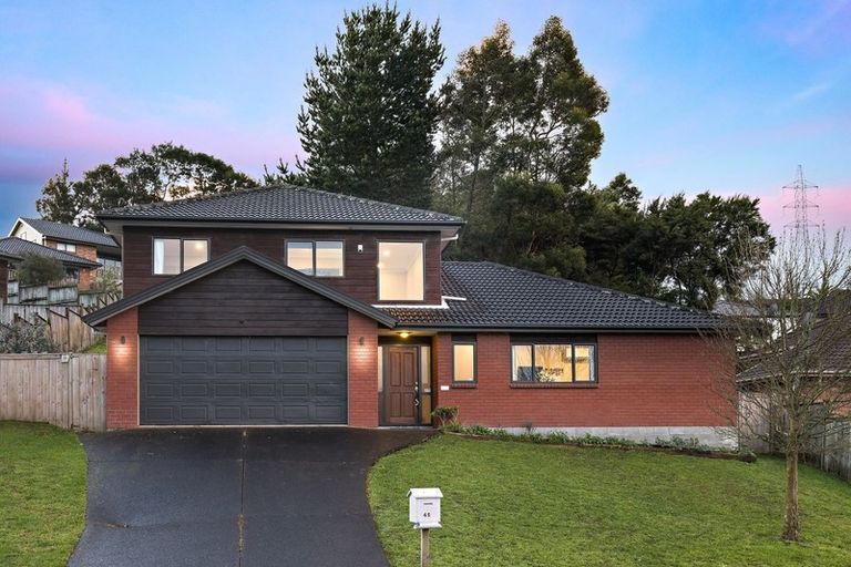 Photo of property in 45 Helleur Road, Massey, Auckland, 0614
