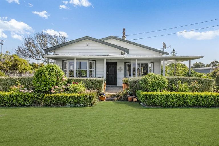 Photo of property in 55 Monument Road, Clevedon, Papakura, 2582