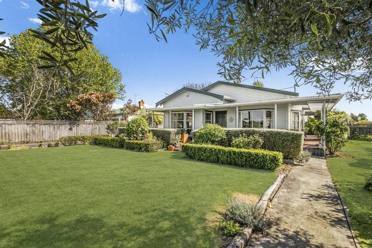 Photo of property in 55 Monument Road, Clevedon, Papakura, 2582