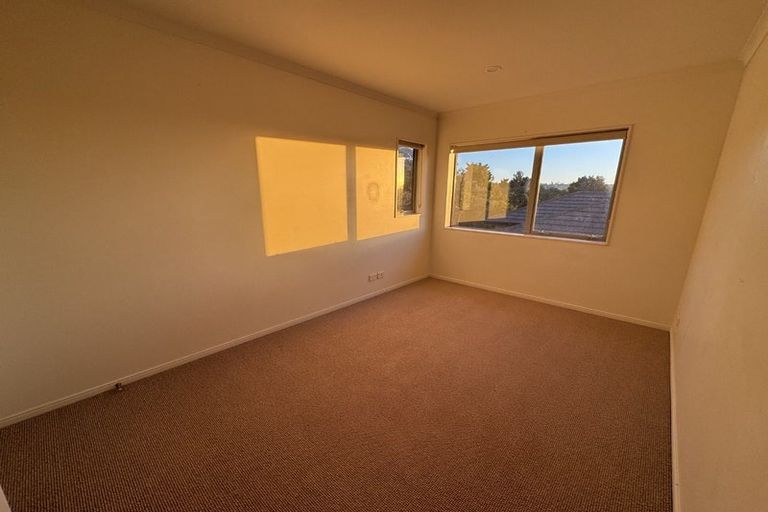 Photo of property in 9 Bellagio Way, Flat Bush, Auckland, 2019