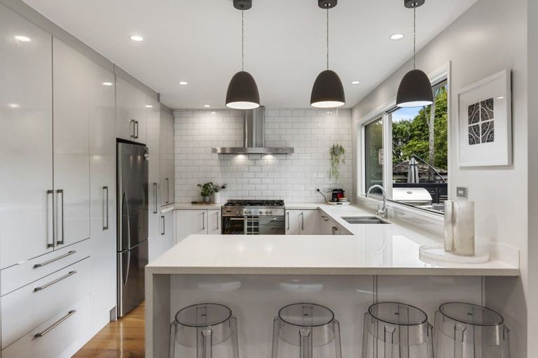 Photo of property in 12 Ripon Crescent, Meadowbank, Auckland, 1072